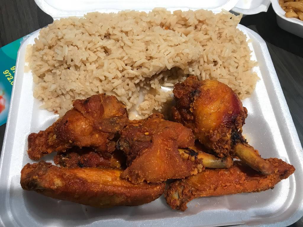 Lucky Rice | restaurant | 1515 N Cockrell Hill Rd # 110, Dallas, TX 75211, USA | 2143391900 OR +1 214-339-1900