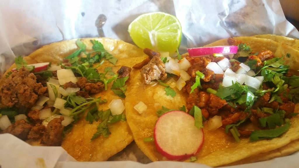 Isla Del Pacifico Mexican Restaurant | restaurant | 1434 Des Moines St, Des Moines, IA 50316, USA | 5152658660 OR +1 515-265-8660