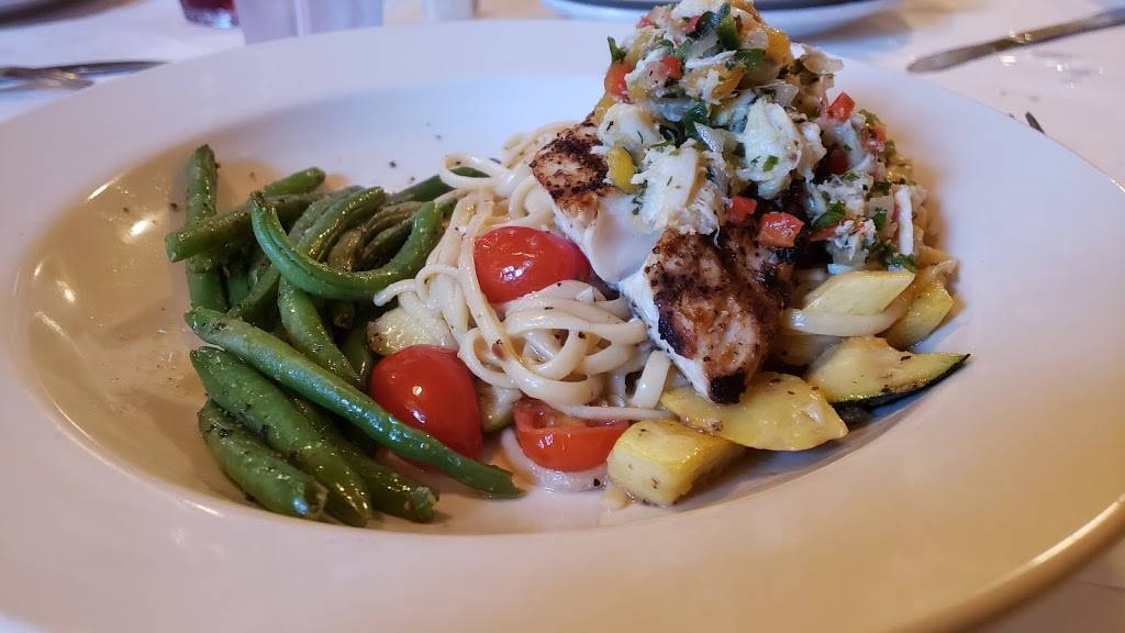 Robertos River Road Restaurant | restaurant | 1985 LA-75, Sunshine, LA 70780, USA | 2256425999 OR +1 225-642-5999