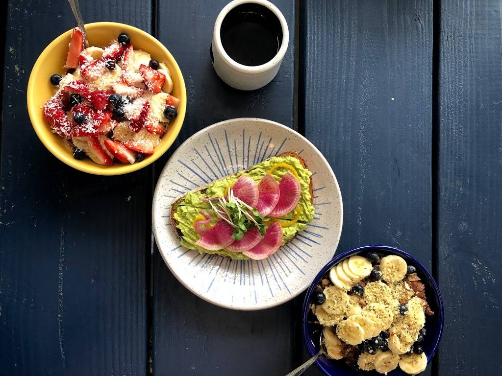 Backyard Bowls | restaurant | 1317 7th St unit A, Santa Monica, CA 90401, USA | 3102609935 OR +1 310-260-9935