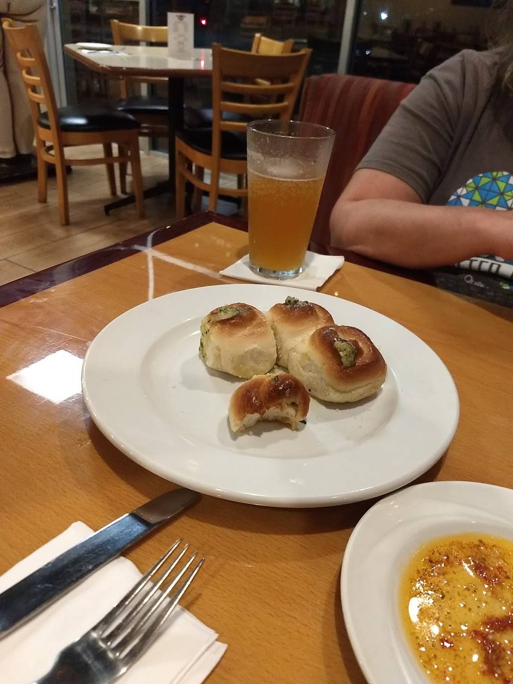 Da Vincis Italian Restaurant and Pizzeria | restaurant | 13750 Fiddlesticks Blvd #302, Fort Myers, FL 33912, USA | 2398874568 OR +1 239-887-4568