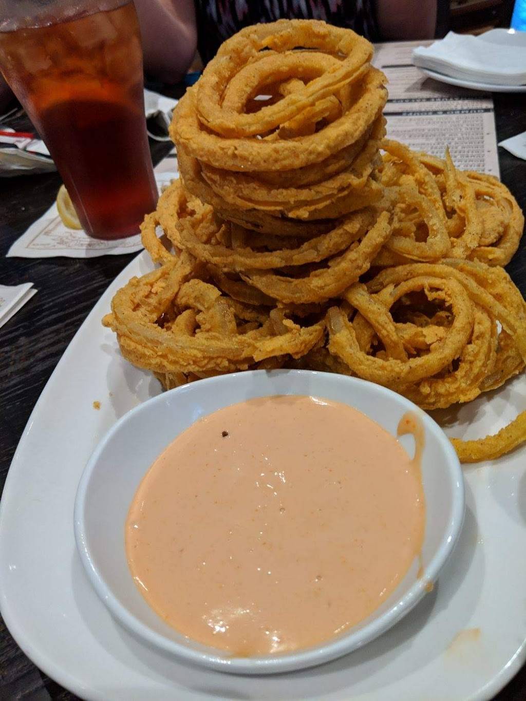 Walk-Ons Sports Bistreaux | restaurant | 437 Oak Plaza Blvd, Brusly, LA 70719, USA | 2252184599 OR +1 225-218-4599