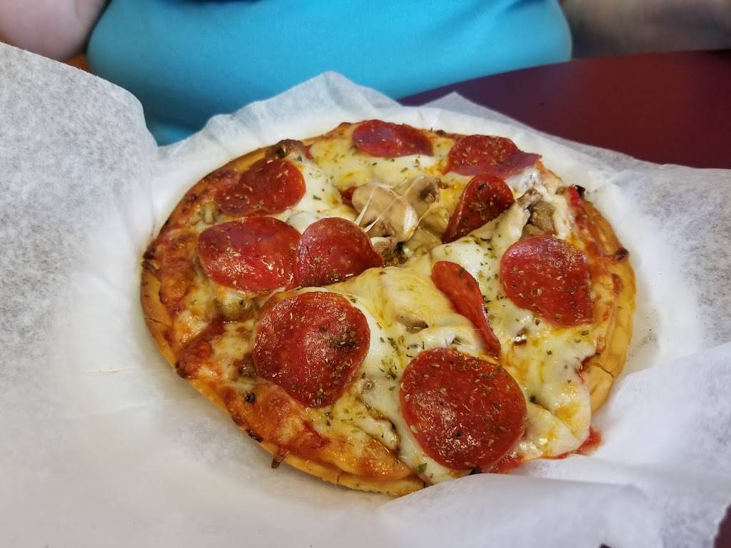 Mickey & Bills Pizza | restaurant | 3102 Foltz St, Indianapolis, IN 46241, USA | 3172416019 OR +1 317-241-6019