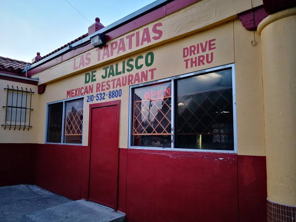 Las Tapatias De Jalisco | restaurant | 1506 S St Marys St, San Antonio, TX 78210, USA | 2105328800 OR +1 210-532-8800
