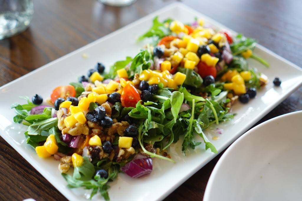 Fenton River Grill | restaurant | 135 Storrs Rd, Mansfield Center, CT 06250, USA | 8607867870 OR +1 860-786-7870