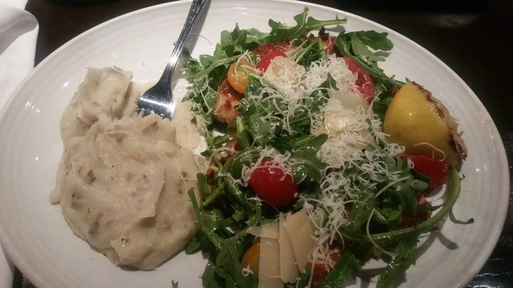 Carrabbas Italian Grill | restaurant | The Oaks Shopping Mall, 544 N Thompson Ln Ste E, Murfreesboro, TN 37129, USA | 6158906693 OR +1 615-890-6693