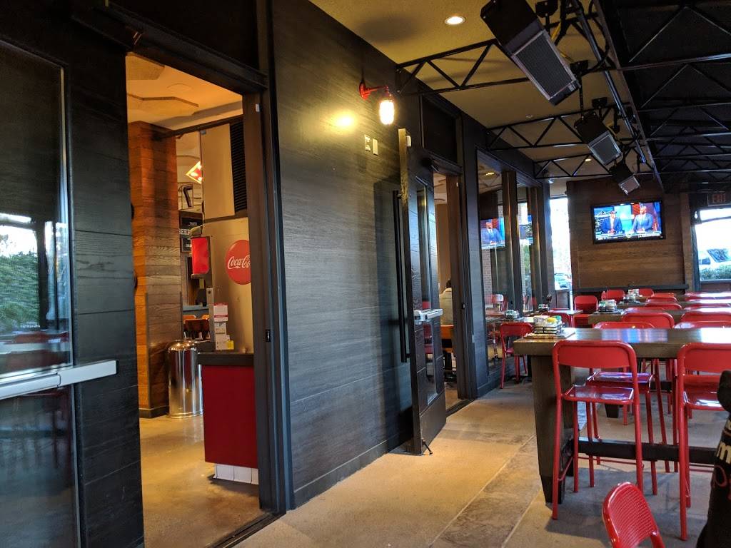 Regents Pizzeria | restaurant | 4150 Regents Park Row #100, La Jolla, CA 92037, USA | 8585500406 OR +1 858-550-0406