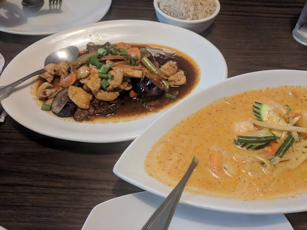 Bangkok Thai | meal takeaway | 13828 N 51st Ave, Glendale, AZ 85306, USA | 6029932046 OR +1 602-993-2046