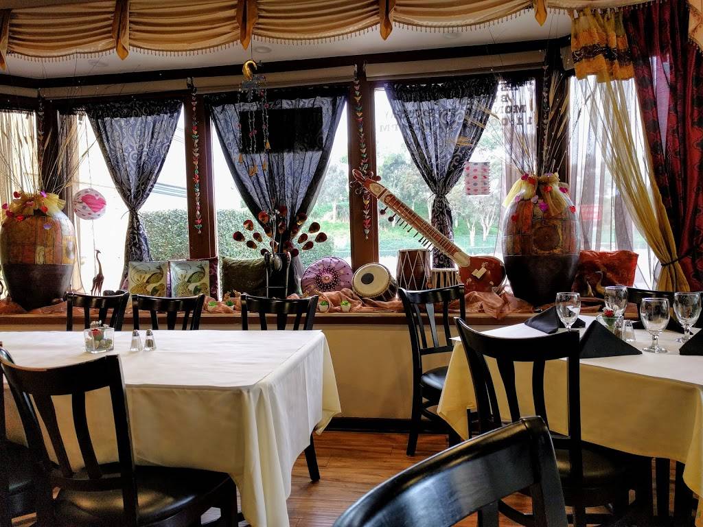 Mandovi Indian Cuisine | restaurant | G, 150 S Sepulveda Blvd, El Segundo, CA 90245, USA | 4242207115 OR +1 424-220-7115