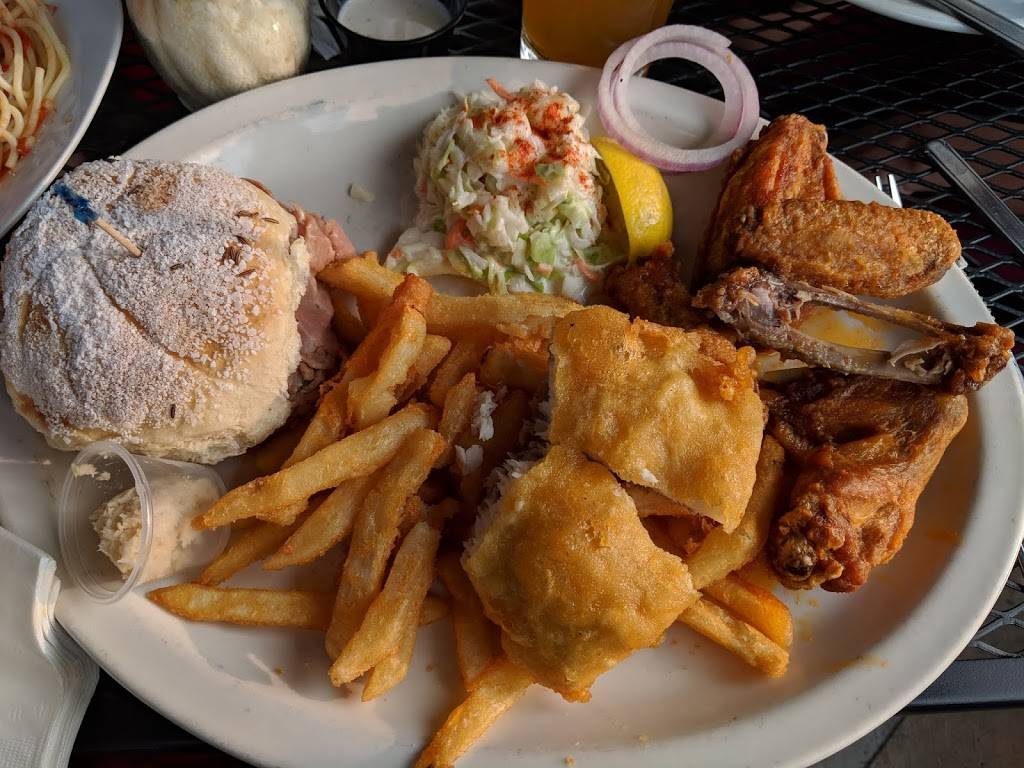 The Globe | restaurant | 711 E Main St, East Aurora, NY 14052, USA | 7166524221 OR +1 716-652-4221