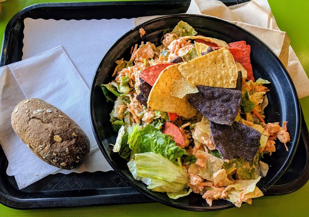 Field of Greens | restaurant | 111 Marketplace Ave, Mooresville, NC 28117, USA | 7046609995 OR +1 704-660-9995