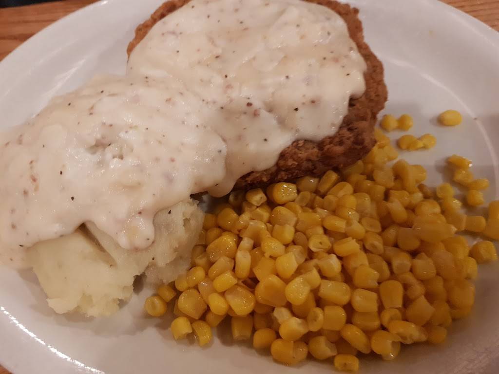 Cracker Barrel Old Country Store | restaurant | 6256 Cambridge Way, Plainfield, IN 46168, USA | 3178389198 OR +1 317-838-9198