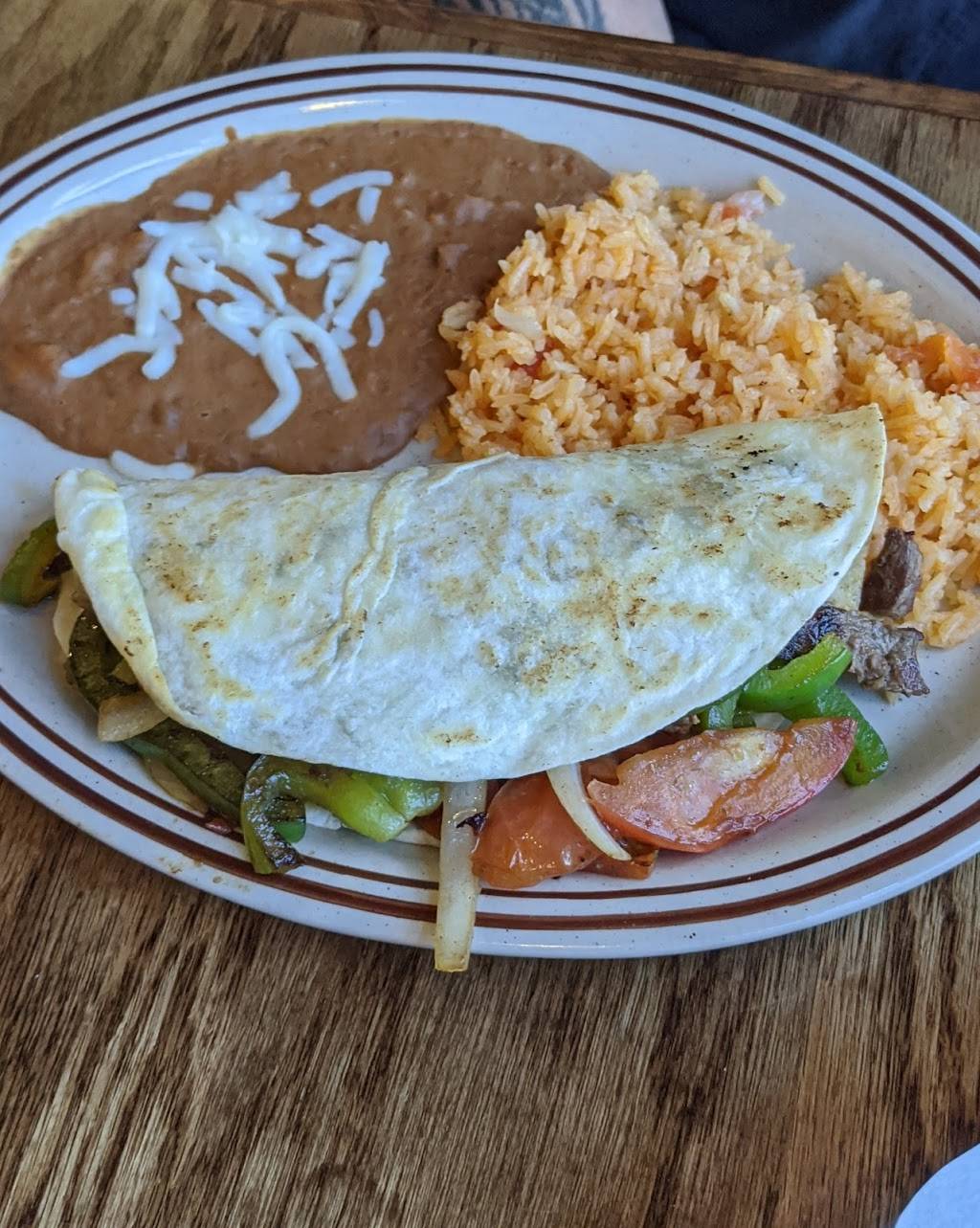 Guacamole Grill | restaurant | 506 Knox Square Dr, Galesburg, IL 61401, USA | 3099734101 OR +1 309-973-4101