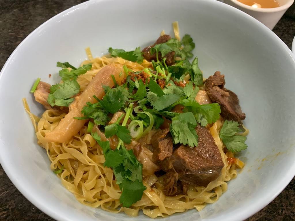 Pho Ga | meal takeaway | 1310 Noriega St, San Francisco, CA 94122, USA | 4155661688 OR +1 415-566-1688