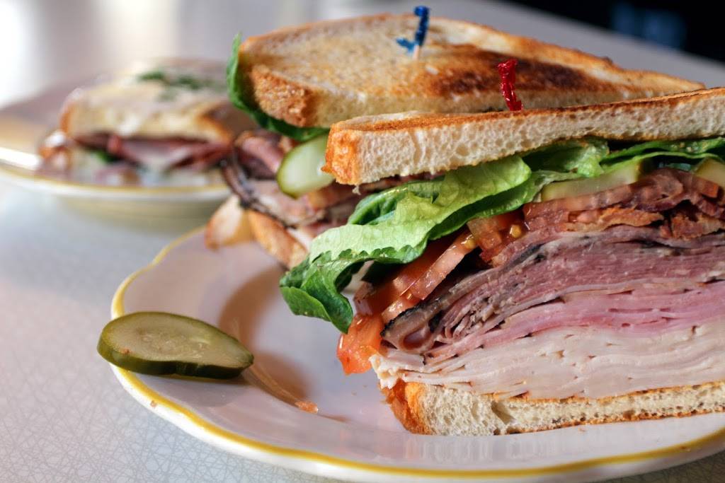 Garnetts Cafe | restaurant | 2001 Park Ave, Richmond, VA 23220, USA | 8043677909 OR +1 804-367-7909