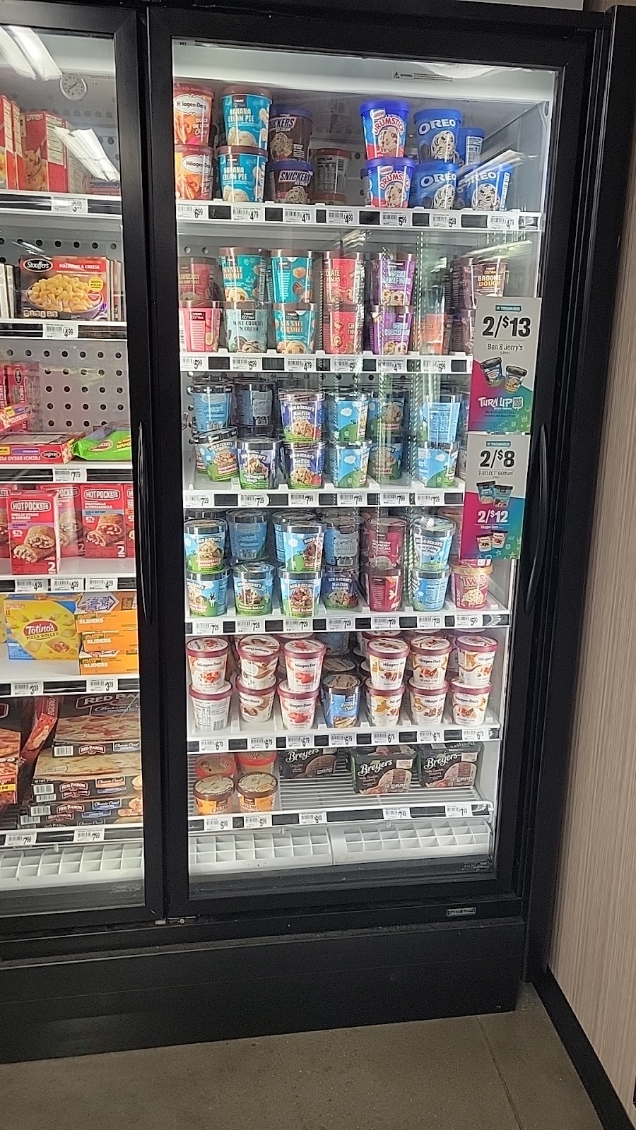 Raise the Roost | meal takeaway | 4525 County Dr, Disputanta, VA 23842, USA | 7575855635 OR +1 757-585-5635