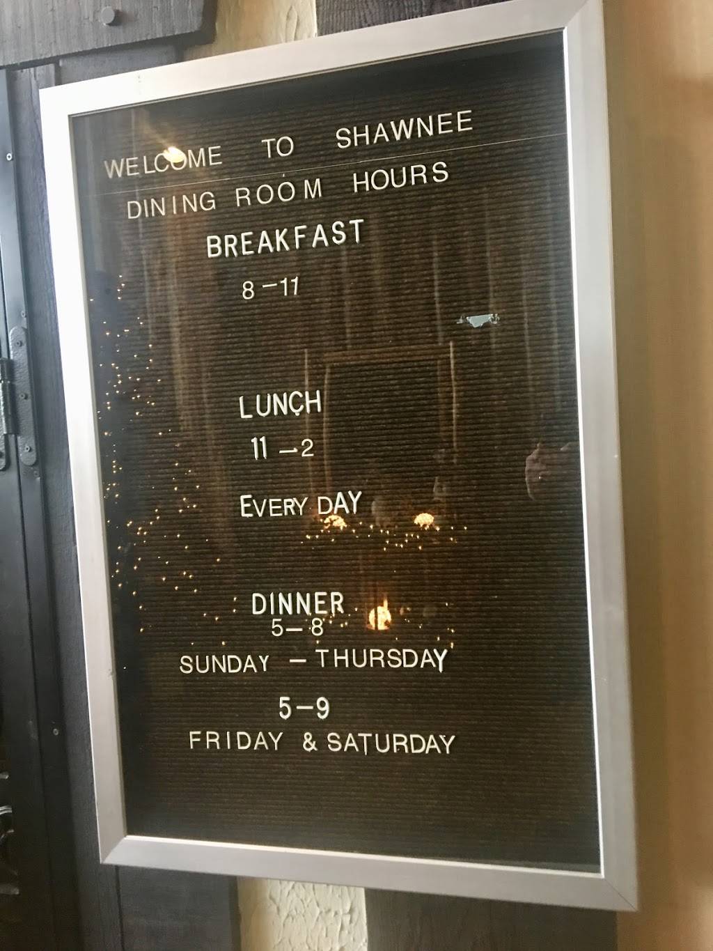 The Smokehouse at Shawnee Lodge | restaurant | 4404b OH-125, West Portsmouth, OH 45663, USA | 7408586621 OR +1 740-858-6621