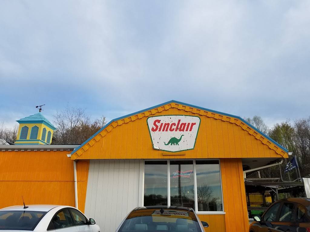 Mikes Place | restaurant | 4447, 1700 S Water St, Kent, OH 44240, USA | 3306736501 OR +1 330-673-6501