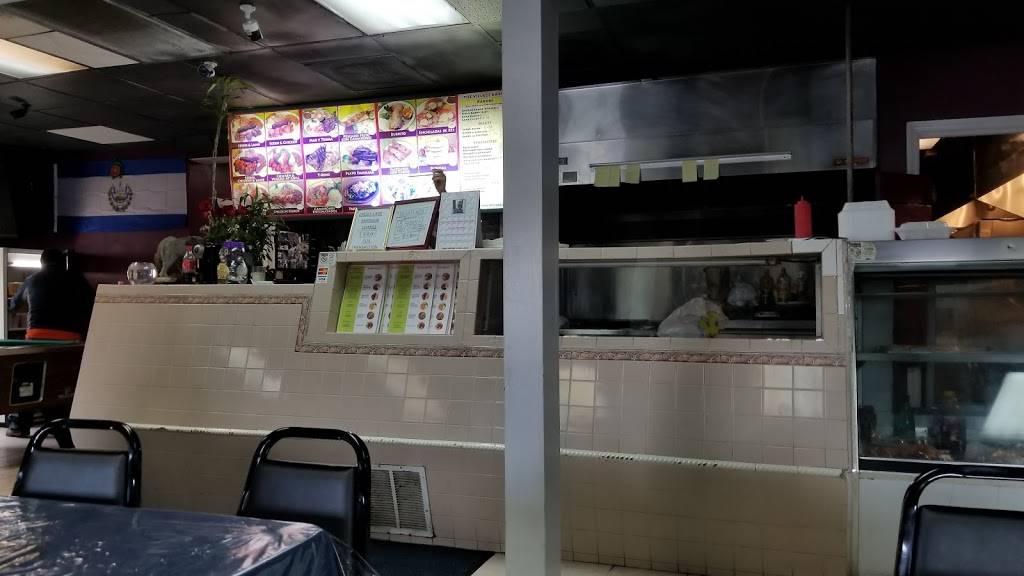 Village Kabob Restaurant | restaurant | 3013 Annandale Rd, Falls Church, VA 22042, USA | 7032412901 OR +1 703-241-2901