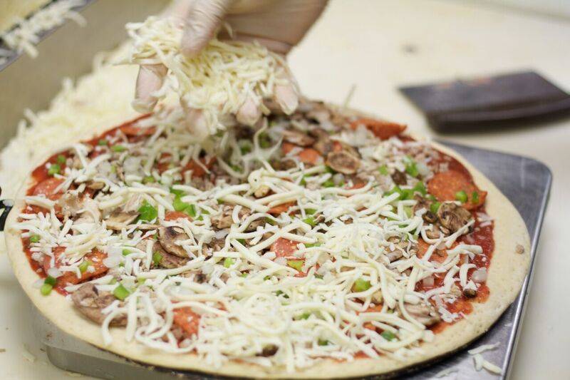 Chicagos Pizza | restaurant | 13204 Market Square Dr Suite 102, Fishers, IN 46038, USA | 3172885001 OR +1 317-288-5001