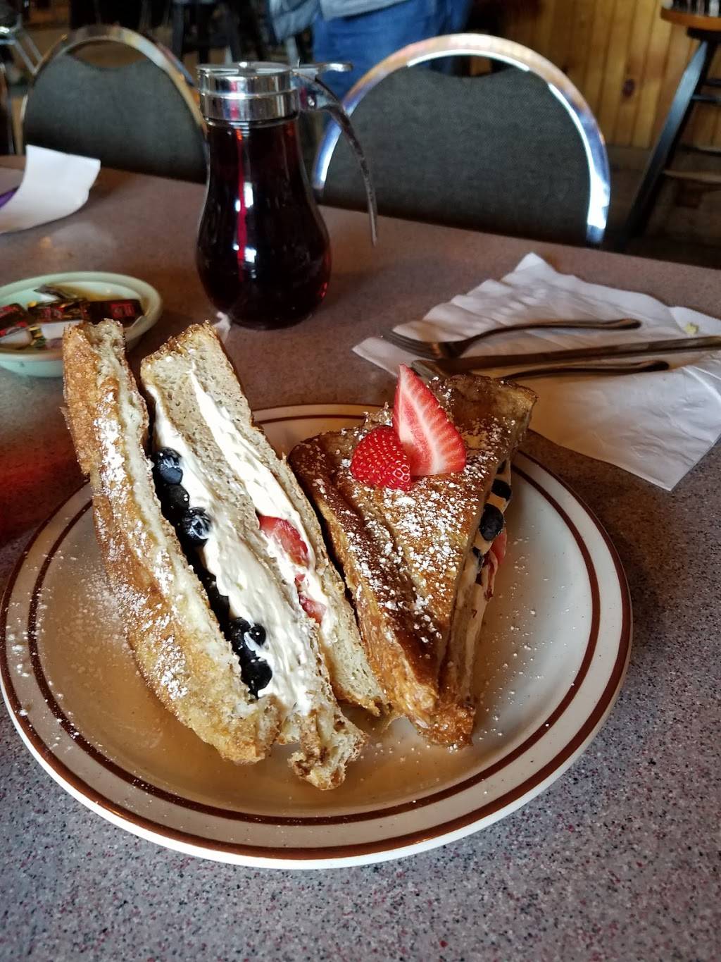 Bowens Tavern | restaurant | 181 Waterville Rd, Belfast, ME 04915, USA | 2073382242 OR +1 207-338-2242