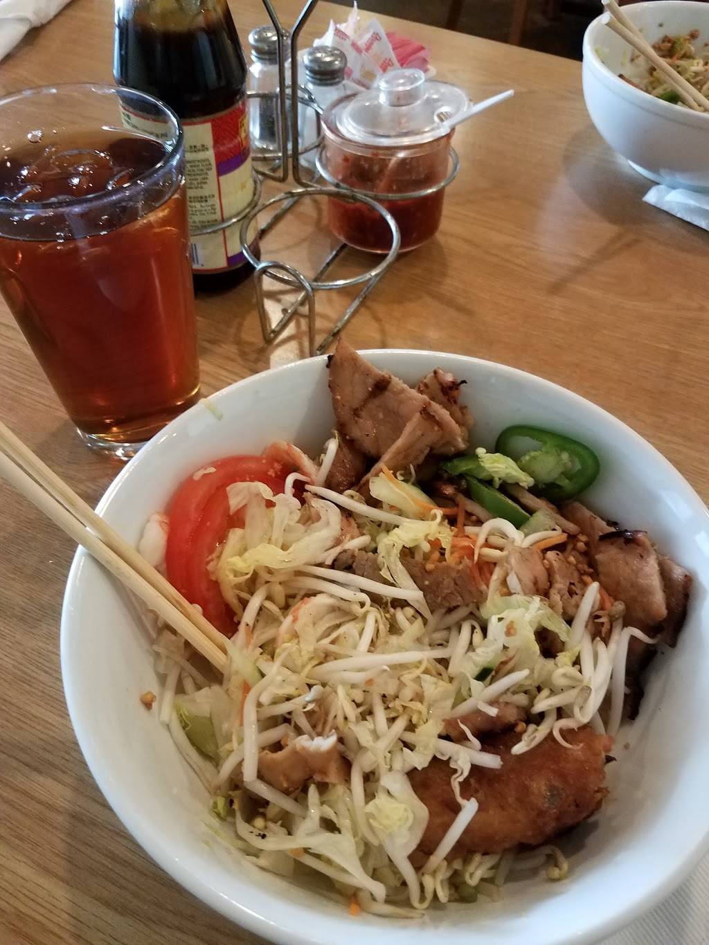 PhoEver | restaurant | 6929 Northwest Expy, Oklahoma City, OK 73132, USA | 4054701888 OR +1 405-470-1888