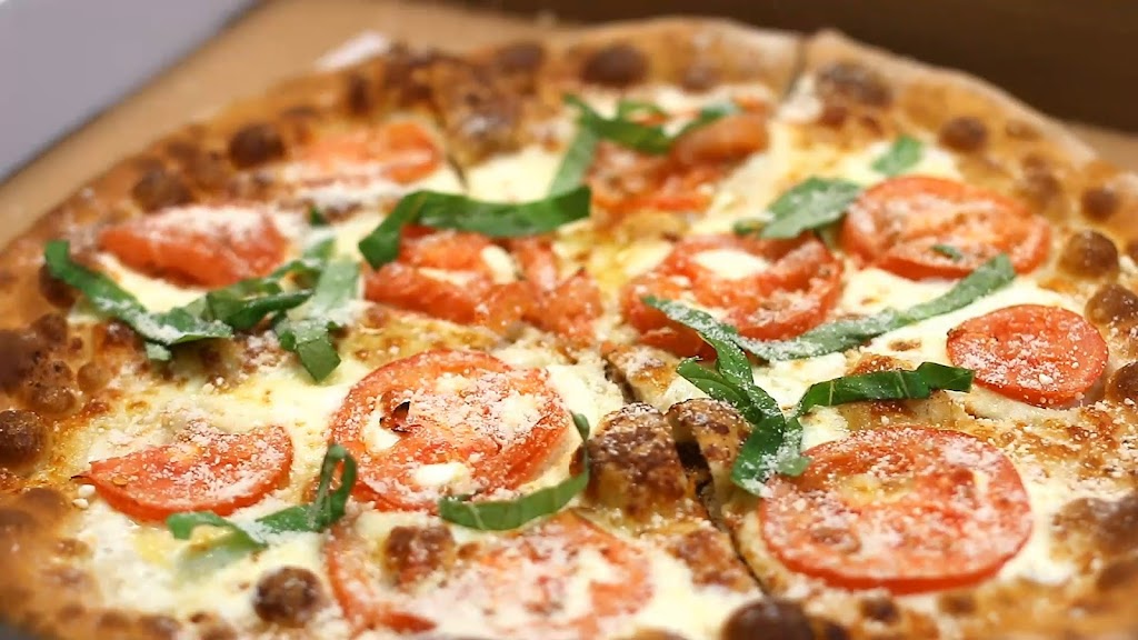 Boscos Pizza Kitchen | meal delivery | 295 Weatherstone Dr Ste B, Wadsworth, OH 44281, USA | 3303315522 OR +1 330-331-5522