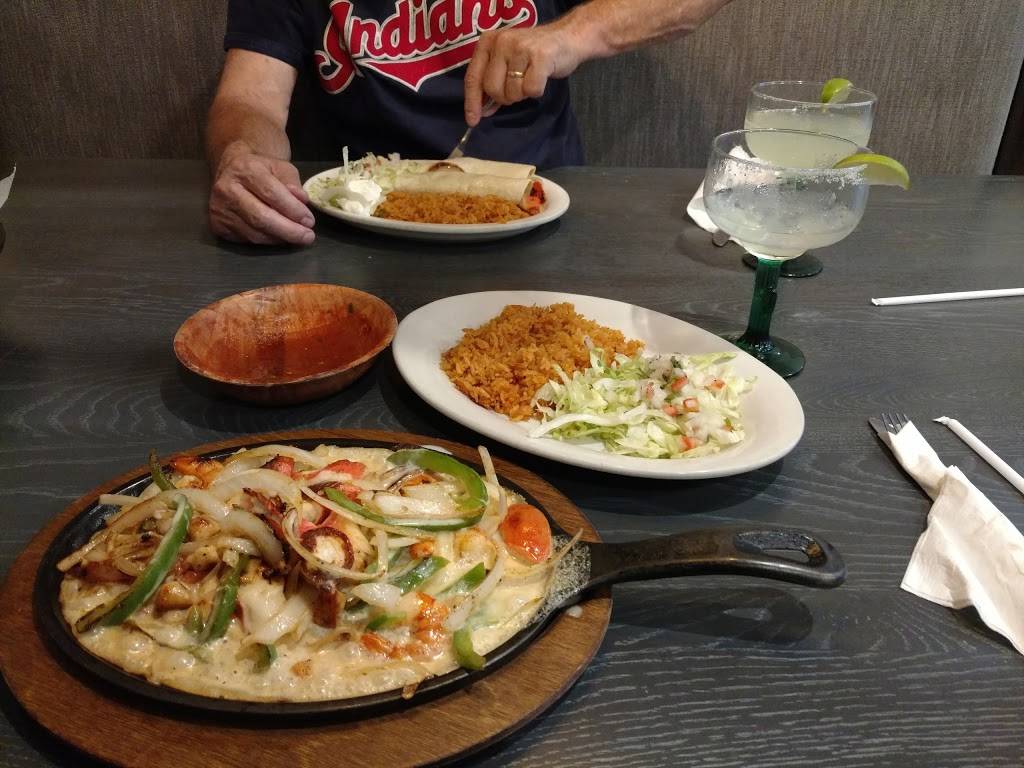 La Palma Mexican Grill | restaurant | 60 W Jackson St, Millersburg, OH 44654, USA | 3306749855 OR +1 330-674-9855