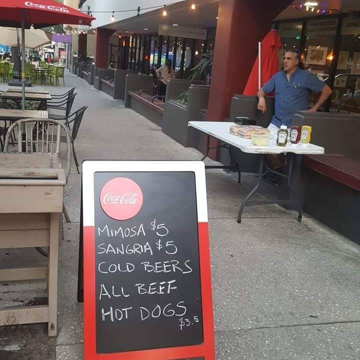 Mickeys Cafe & Organics | restaurant | 318 Central Ave, St. Petersburg, FL 33701, USA | 7278519832 OR +1 727-851-9832