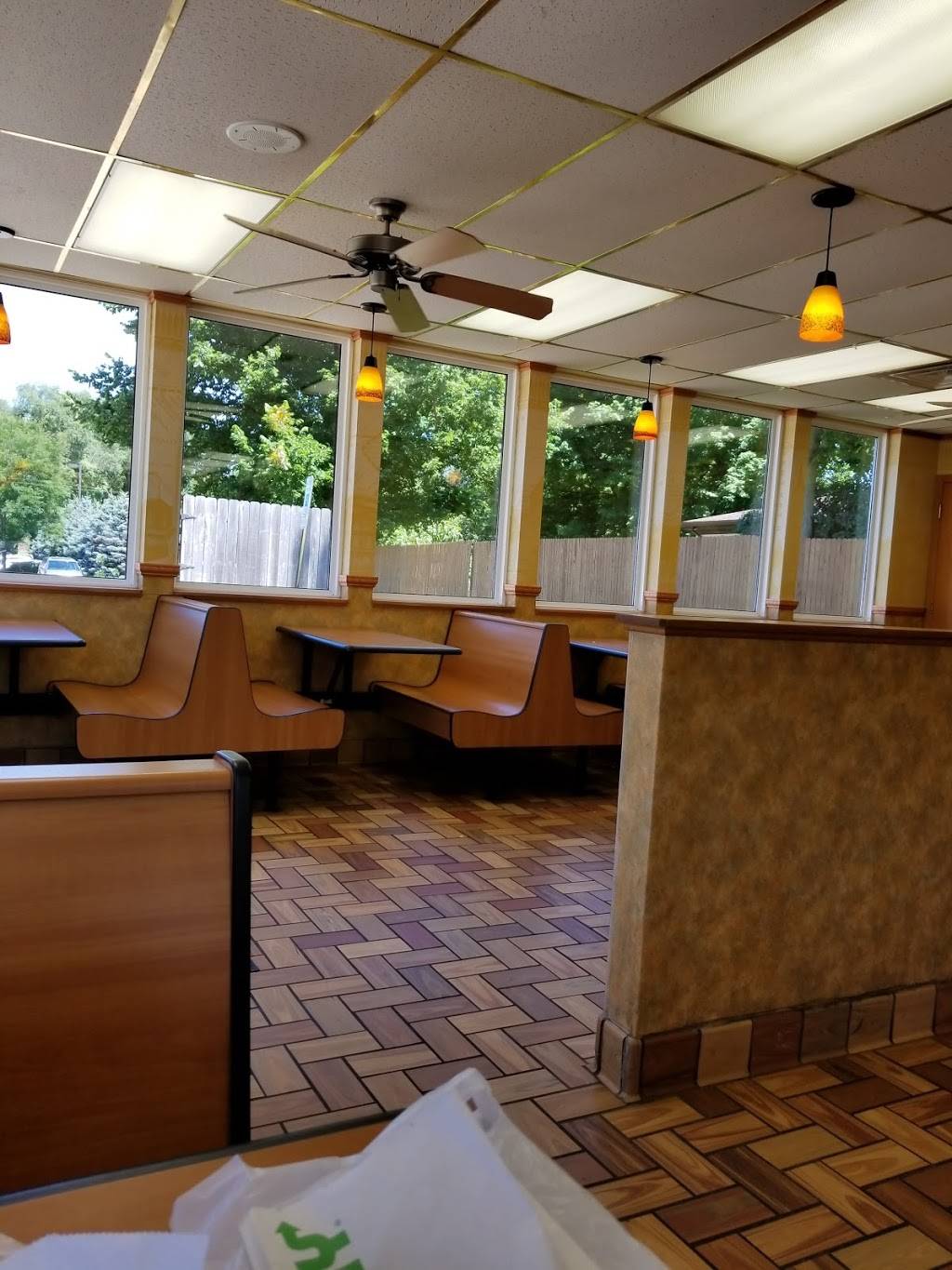 Subway Restaurants | restaurant | 25439 W Eames St, Channahon, IL 60410, USA | 8155211234 OR +1 815-521-1234