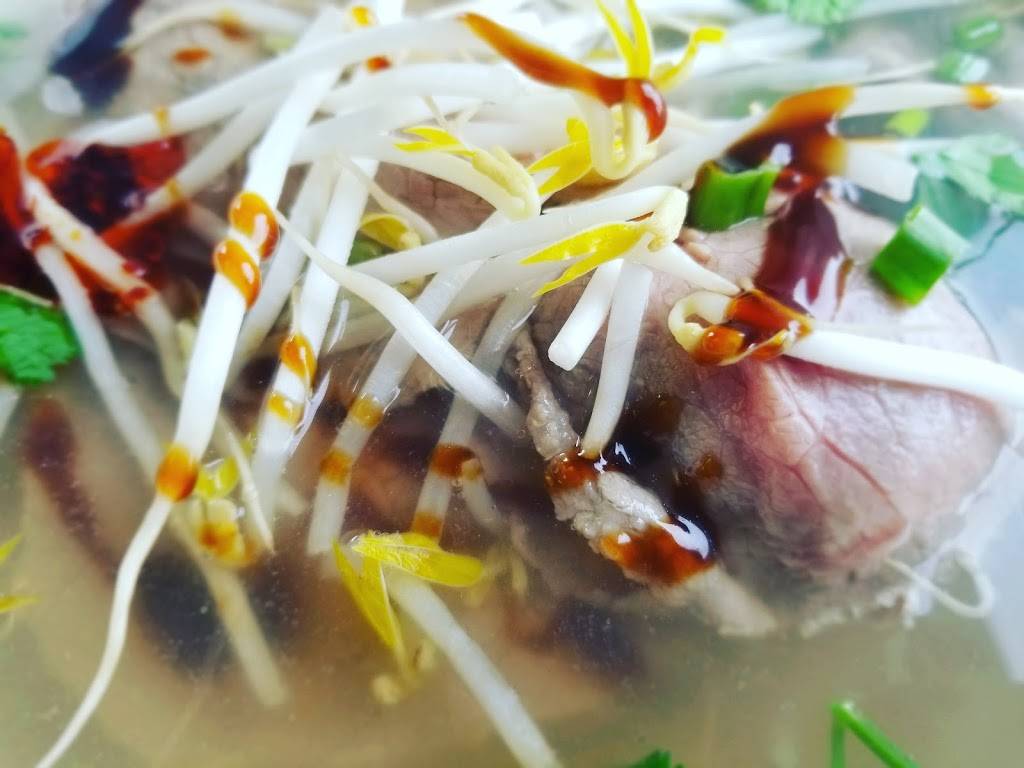 Pho Asian Noodle House | restaurant | 1288 W Lane Ave, Columbus, OH 43221, USA | 6144888886 OR +1 614-488-8886