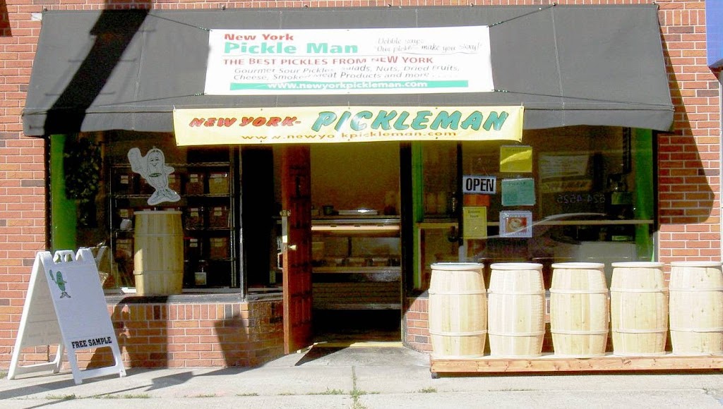 New York Pickle Man & Deli | restaurant | 580 NY-303, Blauvelt, NY 10913, USA | 8452532002 OR +1 845-253-2002