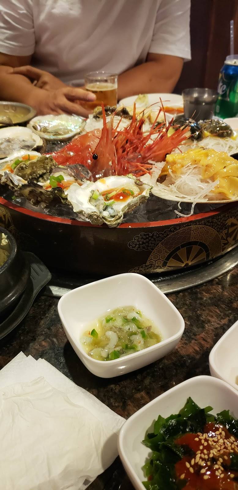 Haeundae seafood restaurant | restaurant | 354 S Western Ave, Los Angeles, CA 90020, USA | 2133800708 OR +1 213-380-0708