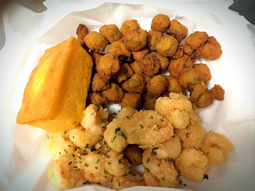 Queen City Wings | restaurant | 607 Baldwin Ave, Charlotte, NC 28204, USA | 7045506324 OR +1 704-550-6324