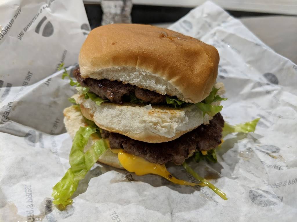 The Burgers Priest | restaurant | 120 Concert Way Unit 1, Barrie, ON L4N 0M7, Canada | 7057191584 OR +1 705-719-1584