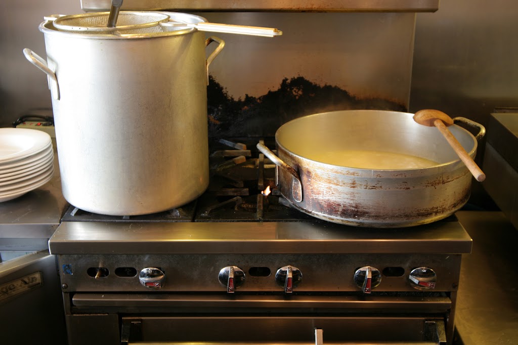 Black-Eyed Susans | restaurant | 10 India St, Nantucket, MA 02554, USA | 5083250308 OR +1 508-325-0308