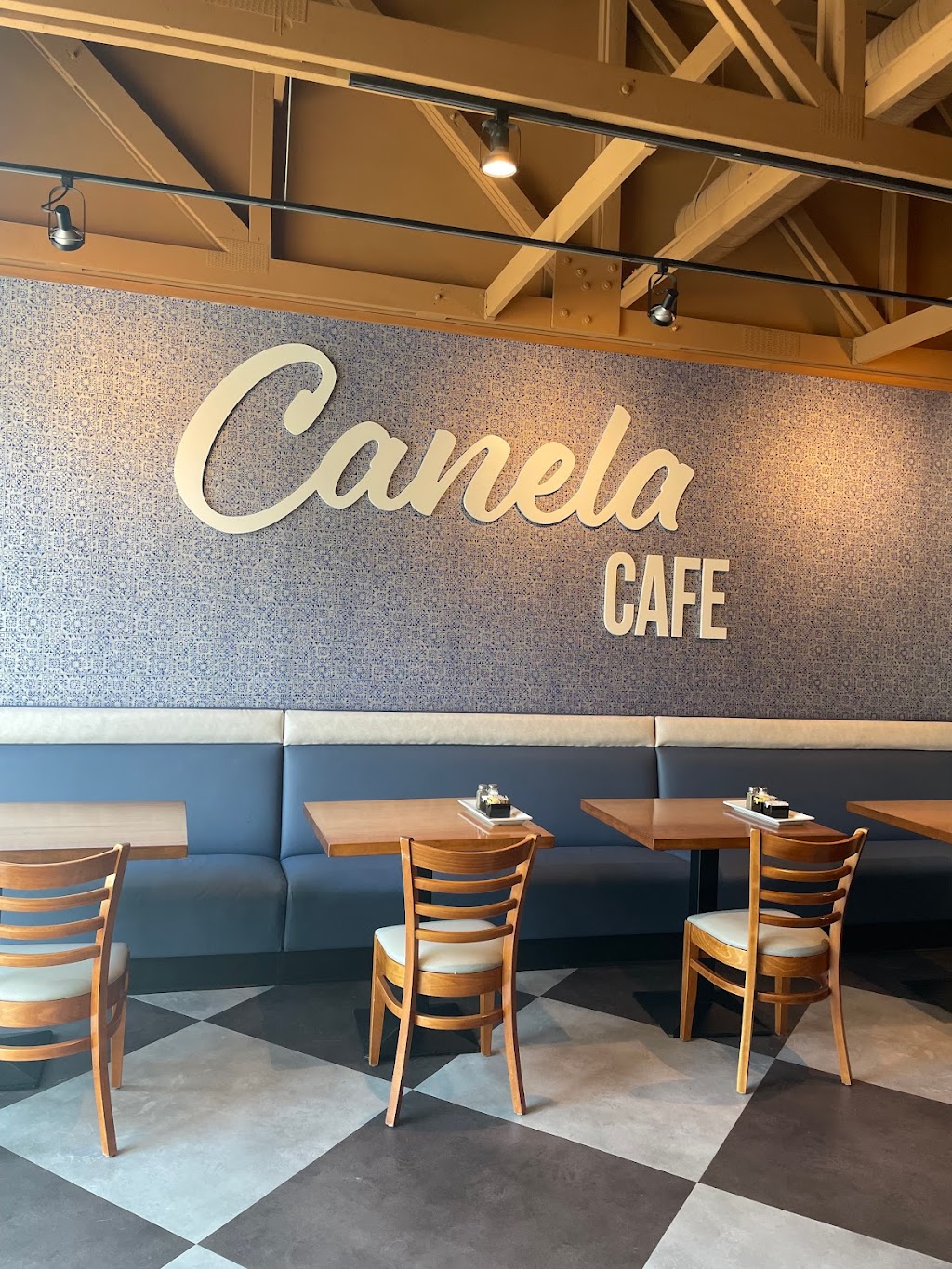 Canela Cafe | restaurant | 2621 N Downer Ave, Milwaukee, WI 53211, USA | 4142266749 OR +1 414-226-6749