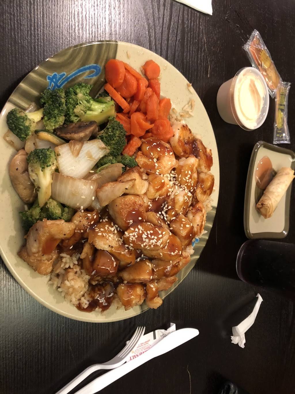 Mitsuwa Japanese Hibachi | restaurant | 409 S Kings Hwy, Myrtle Beach, SC 29577, USA | 8434483321 OR +1 843-448-3321