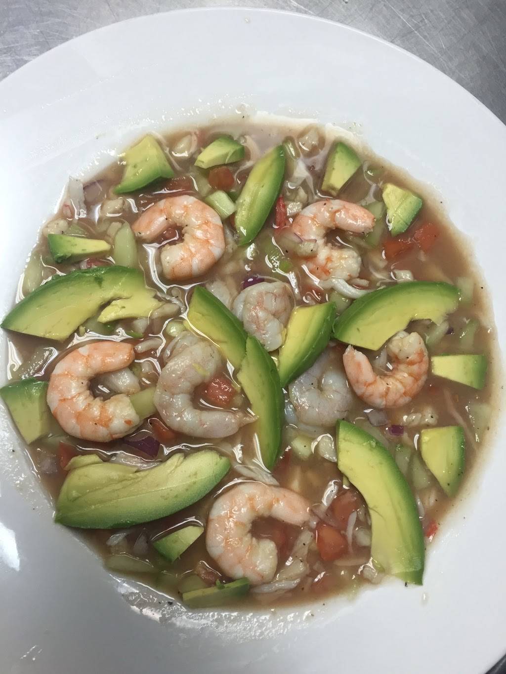 Saborcitos Latinos restaurant Mexican & seafood | restaurant | 1161 N Maclay Ave, San Fernando, CA 91340, USA | 8186390745 OR +1 818-639-0745