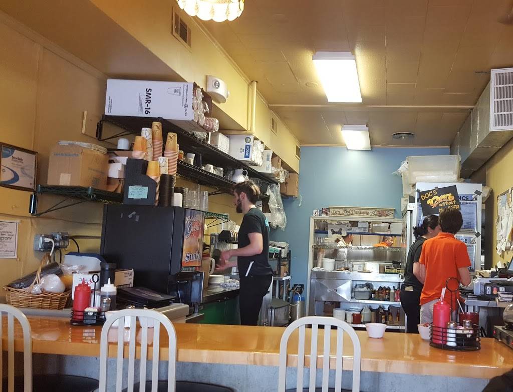 Carvers | restaurant | 38 1st Ave, Denville, NJ 07834, USA | 8622091464 OR +1 862-209-1464