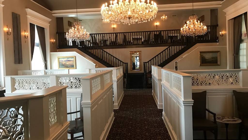 Laurys Restaurant | restaurant | 350 MacCorkle Ave SE, Charleston, WV 25314, USA | 3043430055 OR +1 304-343-0055