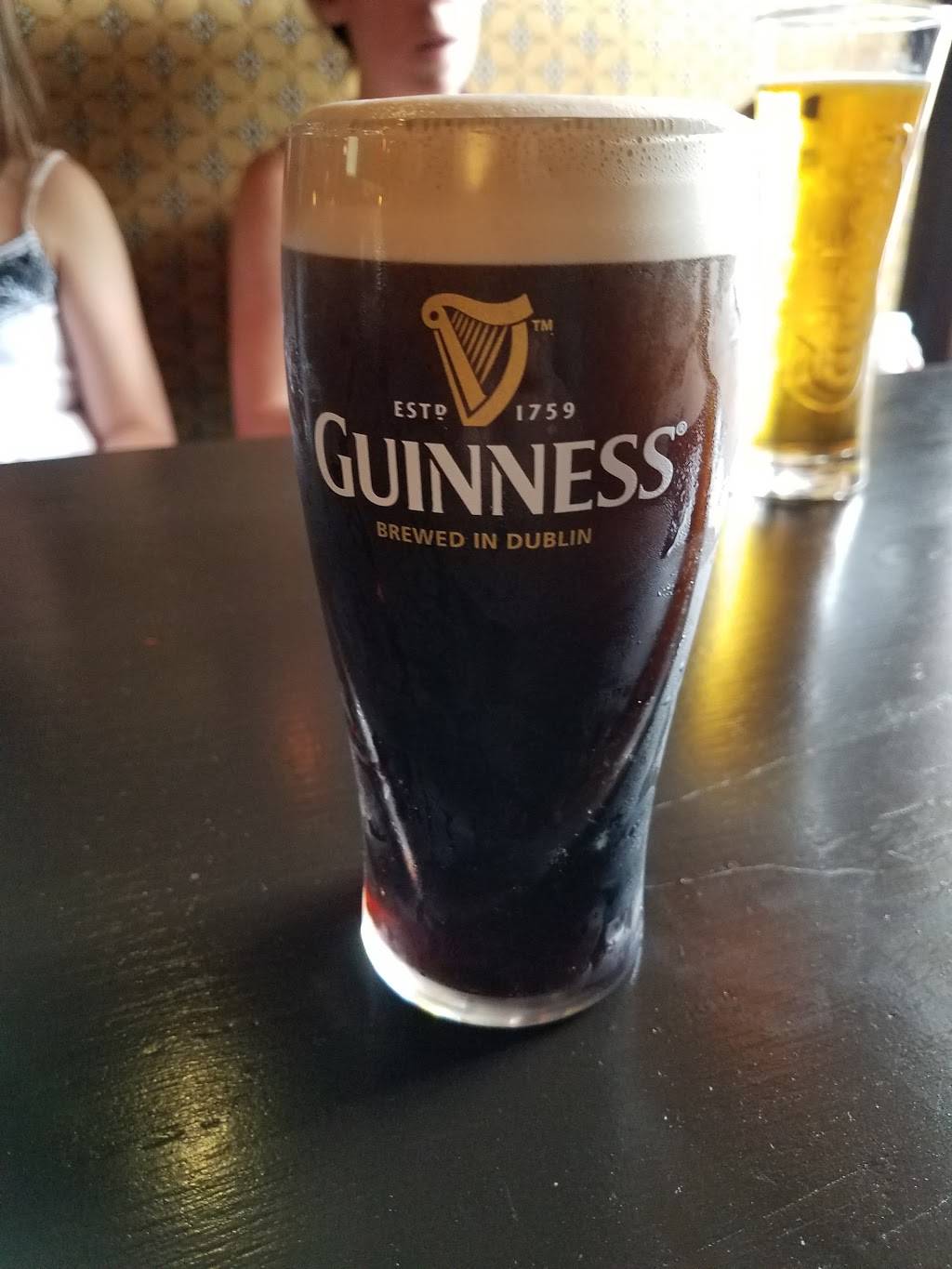 McCanns Irish Pub | restaurant | 2700 N Hwy 17 c120, Mt Pleasant, SC 29466, USA | 8438005080 OR +1 843-800-5080