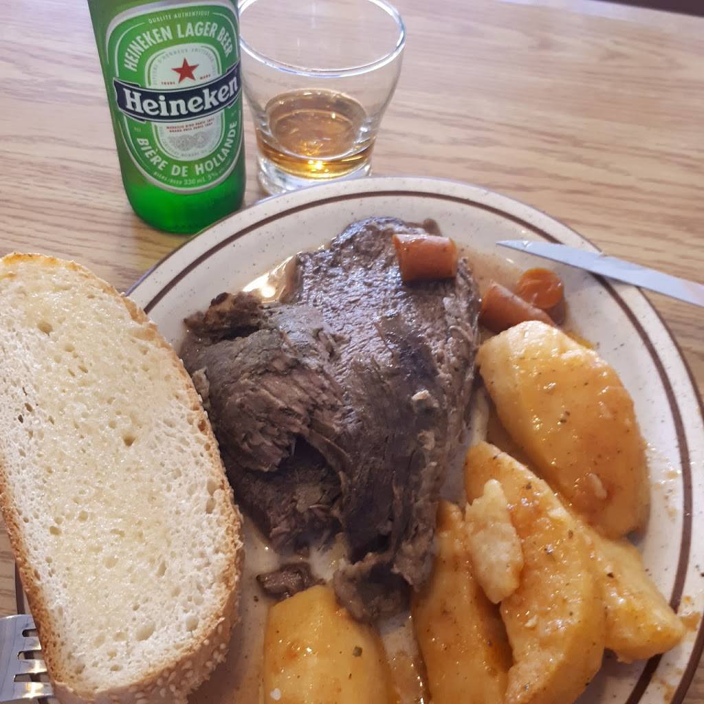 Dinos Dining Lounge | restaurant | 510 Dundas St, Woodstock, ON N4S 1C3, Canada | 5195375892 OR +1 519-537-5892