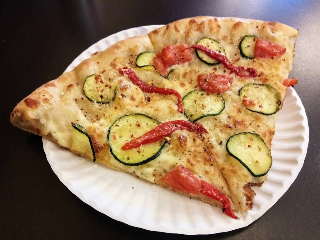 Pizzaiolo Gourmet Pizza | restaurant | 383 Roncesvalles Ave, Toronto, ON M6R 2M8, Canada | 4162312211 OR +1 416-231-2211