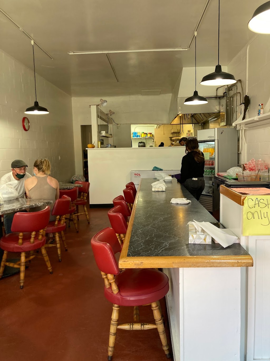 Point Arena Mexican Restaurant | restaurant | 206 Main St, Point Arena, CA 95468, United States | 7072710001 OR +1 707-271-0001