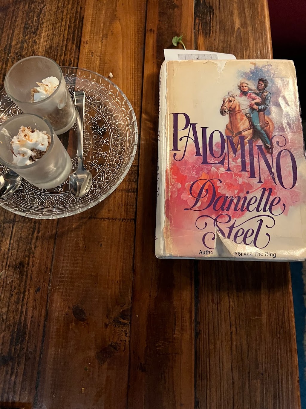 Cry Wolf | restaurant | 4422 Gaston Ave, Dallas, TX 75246, USA | 2142723066 OR +1 214-272-3066