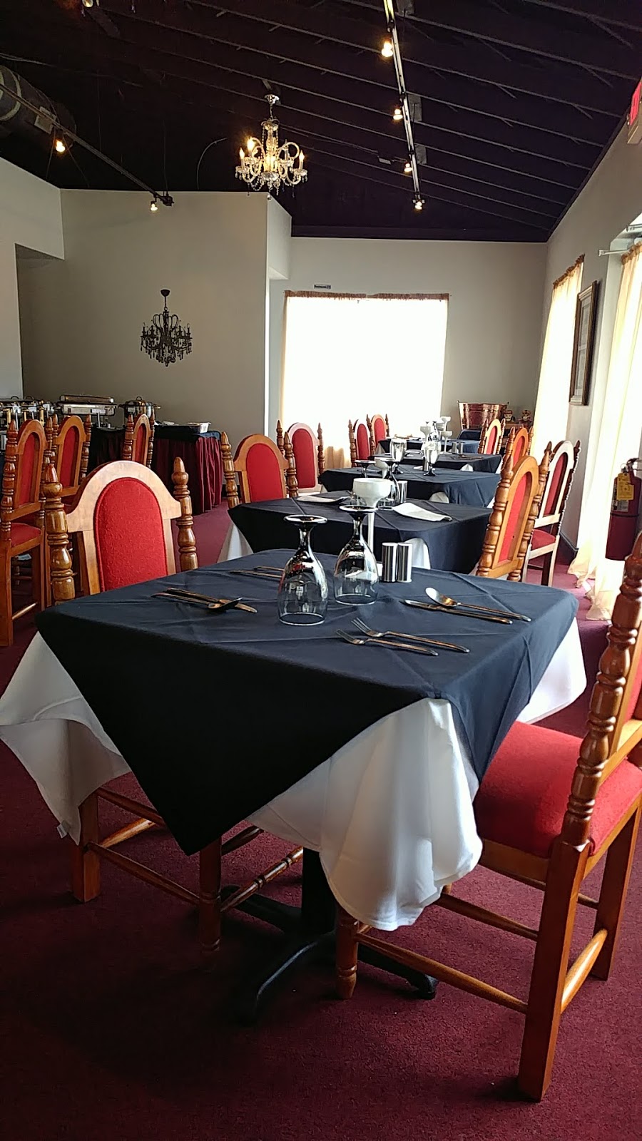 Copper Cove Bistro | restaurant | 2991 N Fulton Dr NE, Atlanta, GA 30305, USA | 4704405333 OR +1 470-440-5333