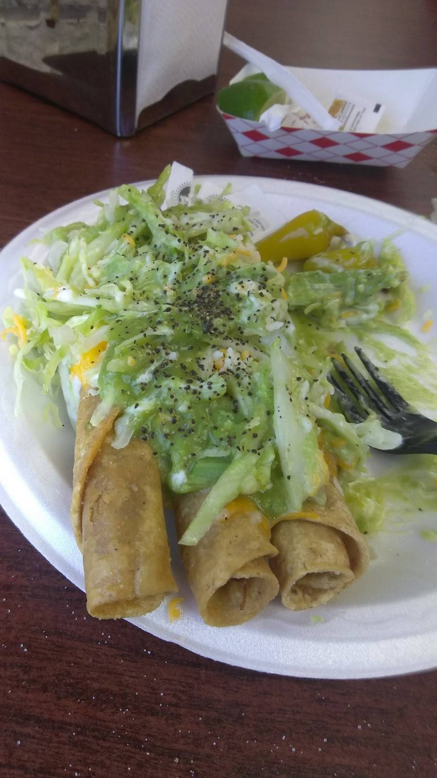 Arsenios | restaurant | 4118, 2900 Fairview Rd, Costa Mesa, CA 92626, USA | 7146689497 OR +1 714-668-9497