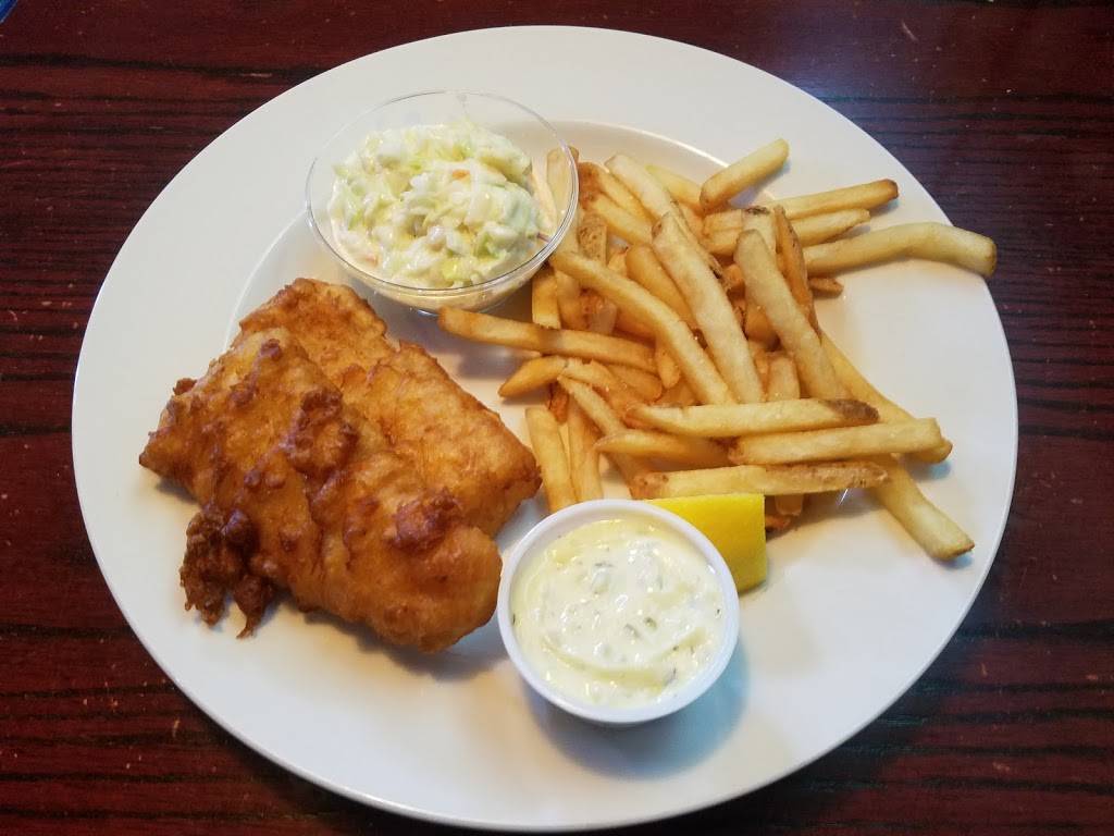 Mulligans Bar & Grill | restaurant | 830 Oregon Center Dr, Oregon, WI 53575, USA | 6088356422 OR +1 608-835-6422