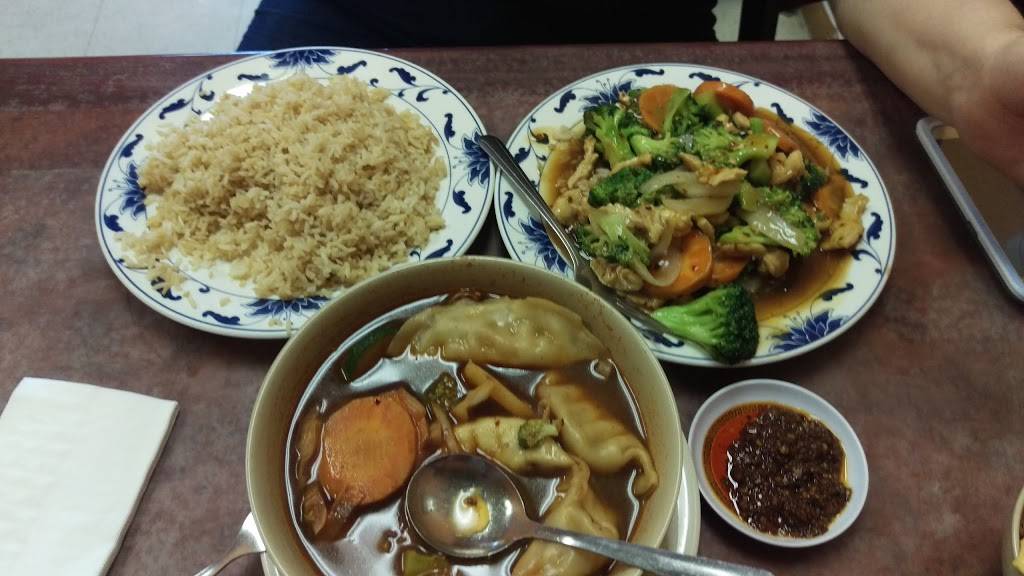 New China Town | restaurant | 2850 W Davis St, Dallas, TX 75211, USA | 2143339292 OR +1 214-333-9292